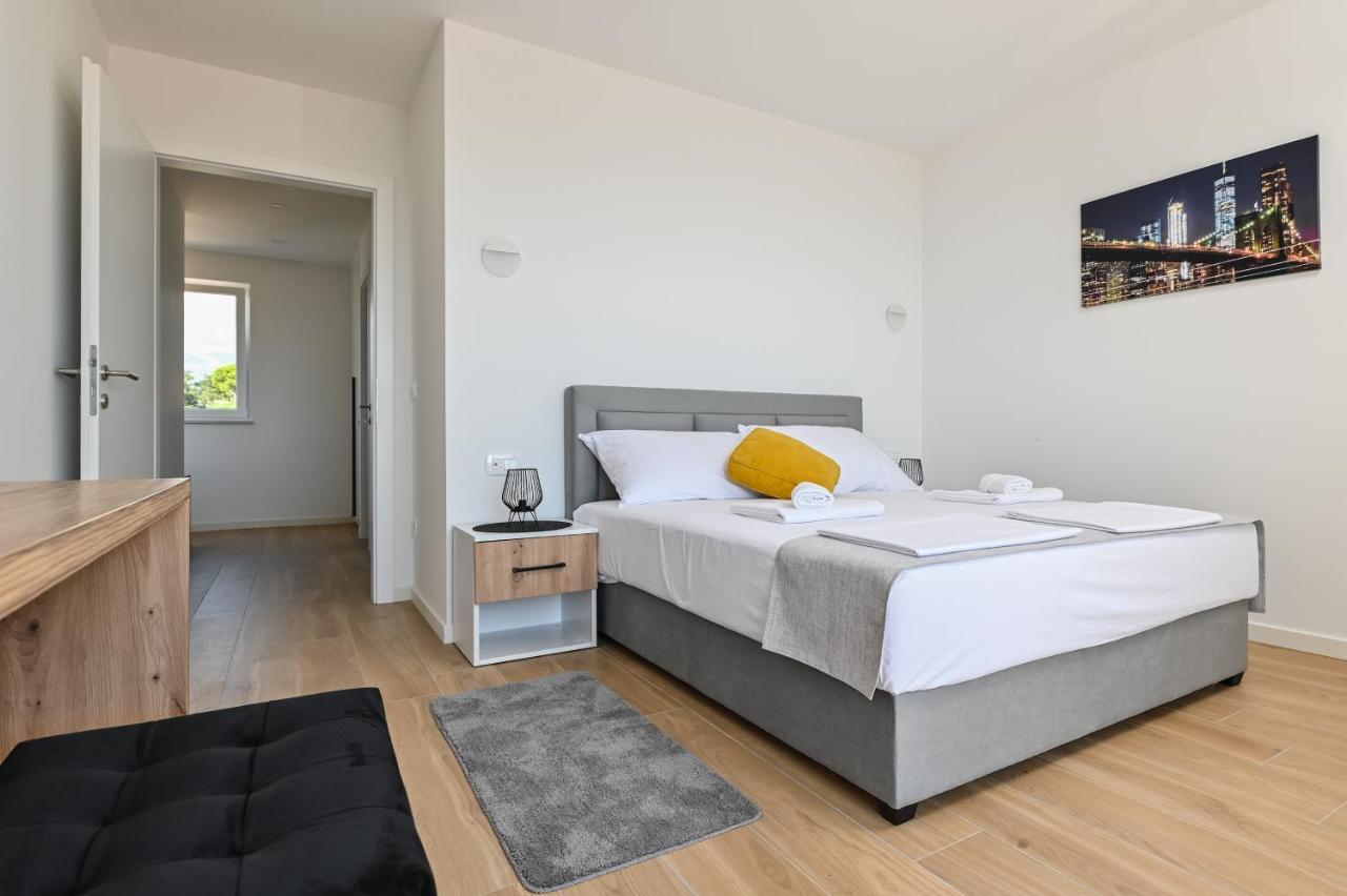 Pansion Comfort Lepar Novalja Extérieur photo